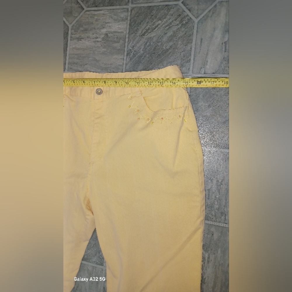 PATCHINGTON SIZE 10 Yellow Embroidered Flare Pants - Picture 10 of 12